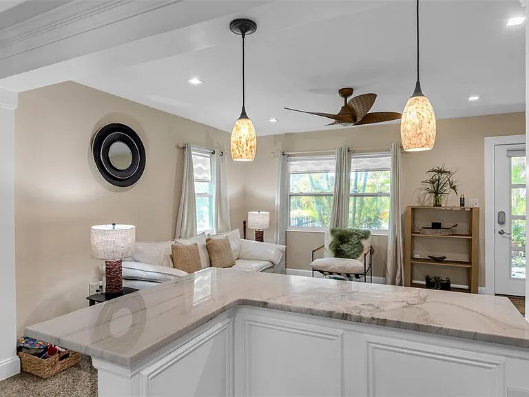 510 N Osprey Ave — Photo 25