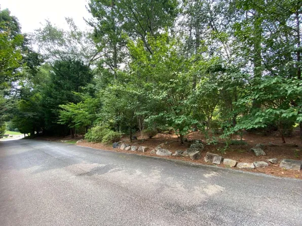 2609 Tyler Manor Ct, Decatur, GA 30033