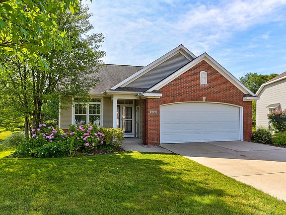 2nd image of 6030 Woodcrest Ct #84