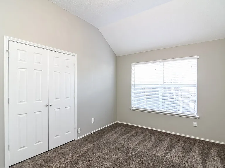 2338 Liles Ln — Photo 15
