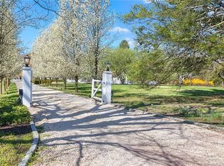 580 Middlesex Rd, Darien, CT 06820