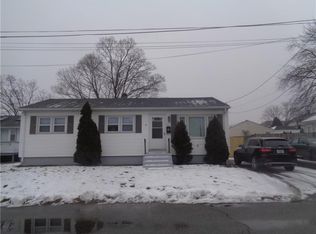 18 Pearl Ave, Cranston, RI 02905