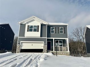 412 Curtis Ct, Hunker, PA 15639