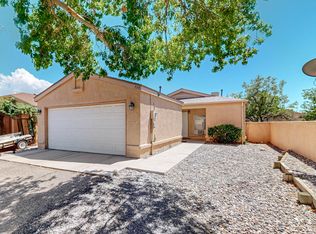 799 Rebecca Loop NE, Rio Rancho, NM 87144