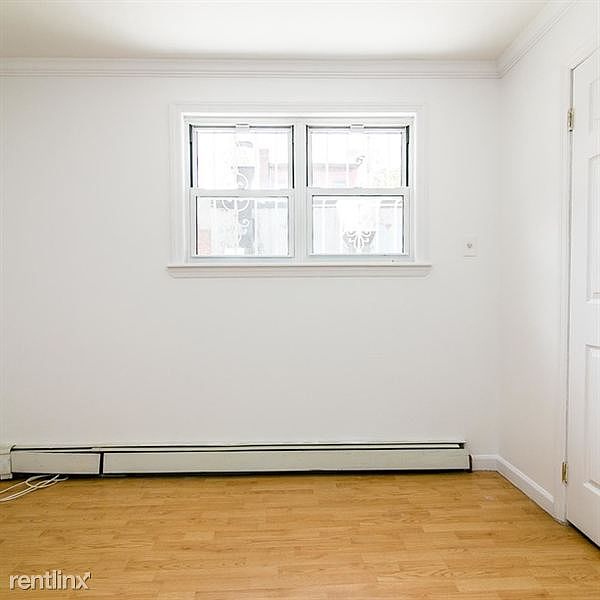 252_South_1st_Street__2-14