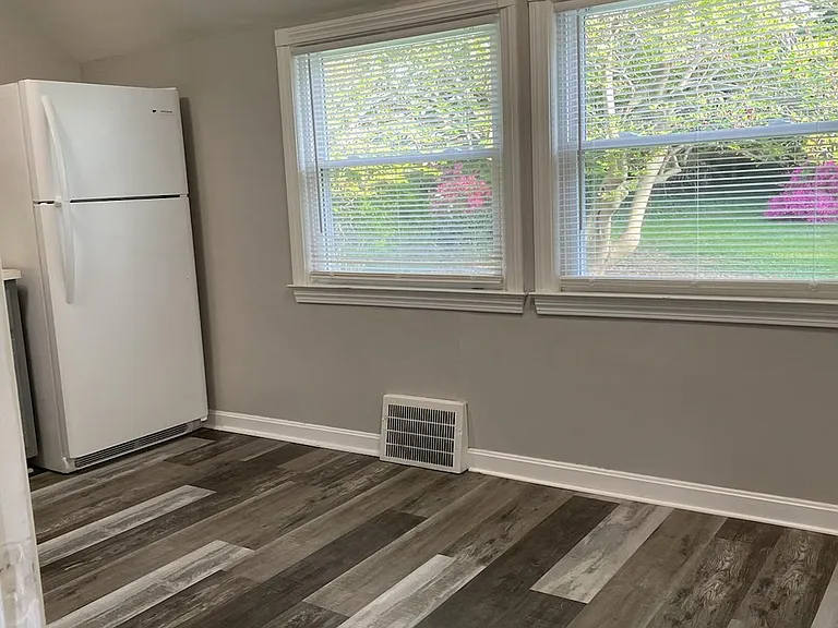 6458 Wilson Mills Rd — Photo 12