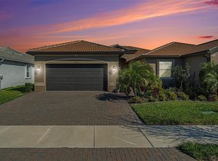 4775 Avila Lakes Dr, Wimauma, FL 33598