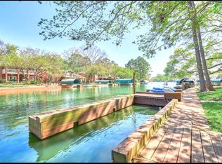 3007 Willowbend Rd, Montgomery, TX 77356