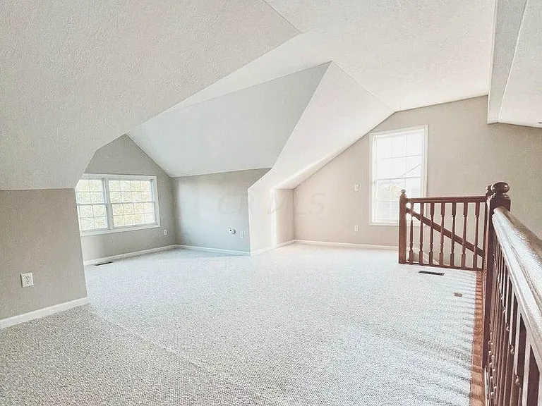 7492 Fairfield Lakes Dr — Photo 30