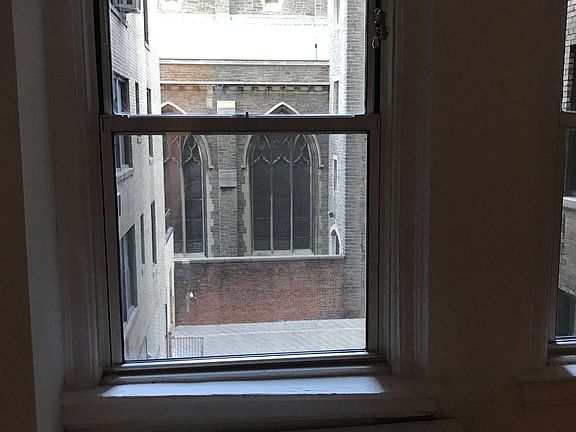 5th image of 165 W 91st St APT 3E