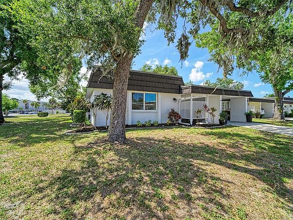 2nd image of 1520 Lakeside Way #147