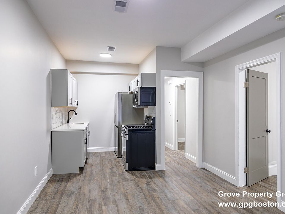 1st image of 626 E 6th St Floor 2