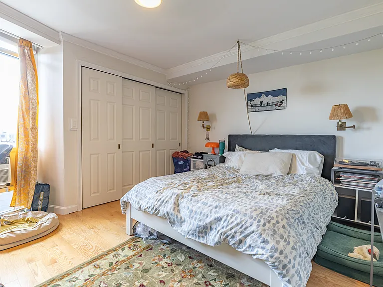 19 Winchester St #806 — Photo 6