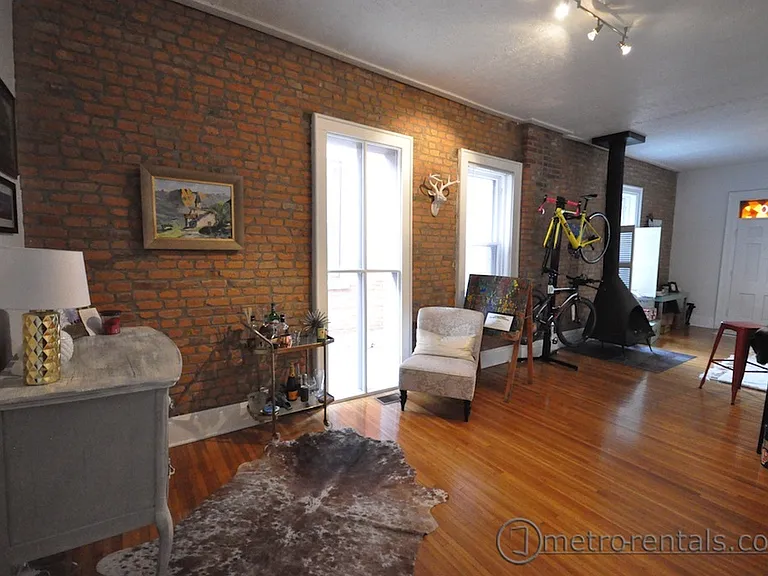 738-740 Mohawk — Photo 5