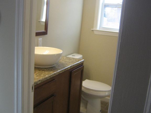 1st floor bathroom