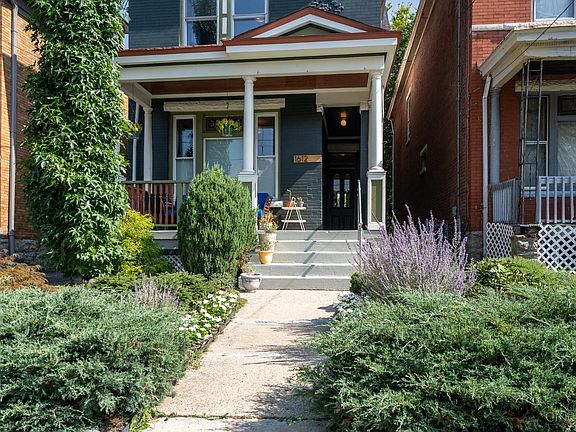 5th image of 1612 Dexter Ave
