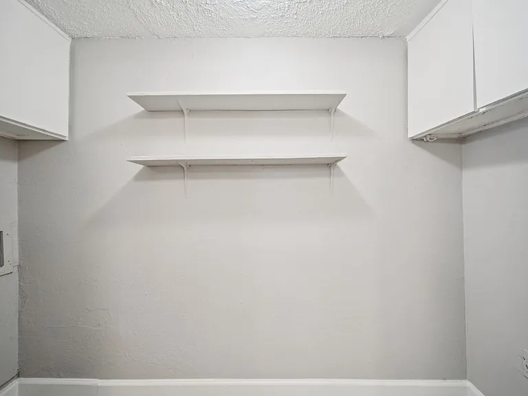 Cedar Park Apartments — Photo 57