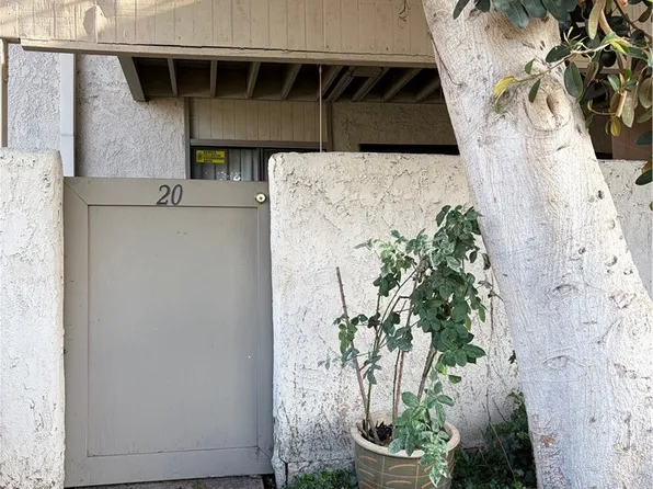 3054 Associated Rd Unit 20, Fullerton, CA 92835