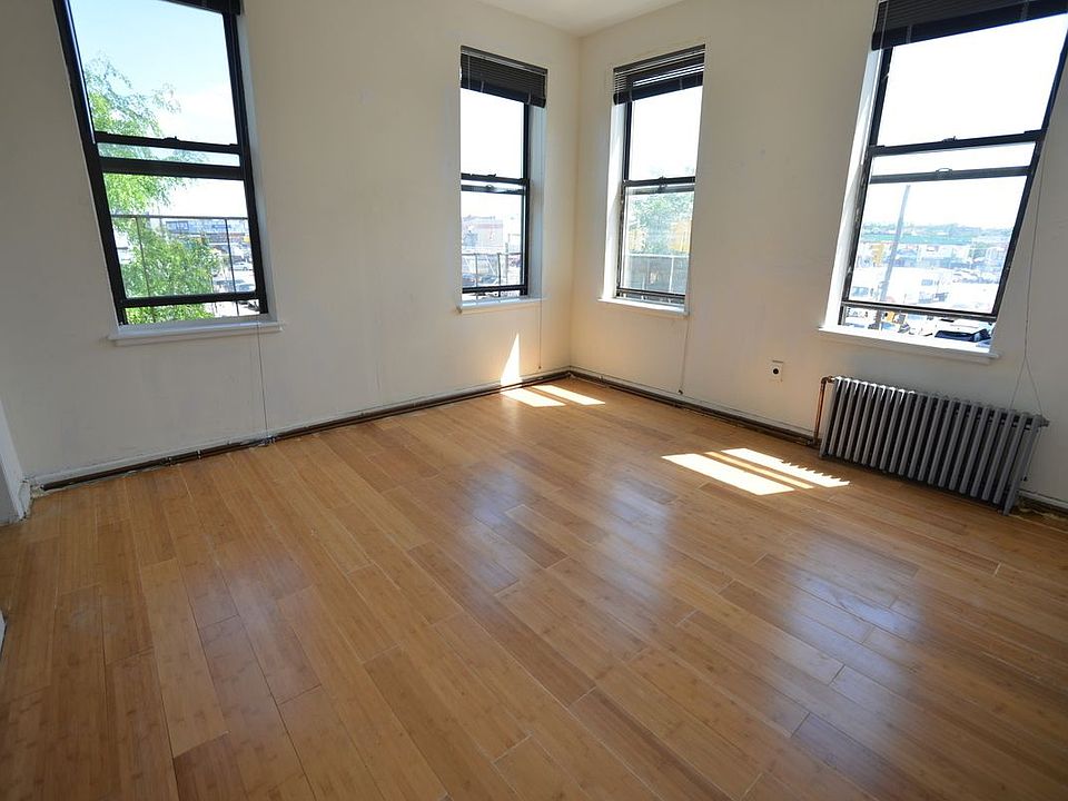1st image of 42-27 35th Ave #4