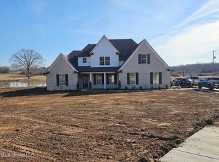 181 Barton Desoto, Byhalia, MS 38611