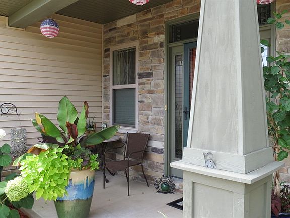 5th image of 175 Palomino Ln