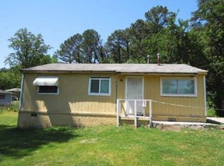 1548 Deauville Ct NW, Atlanta, GA 30318