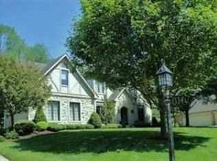 1334 Soaring Heights Dr, Dayton, OH 45440