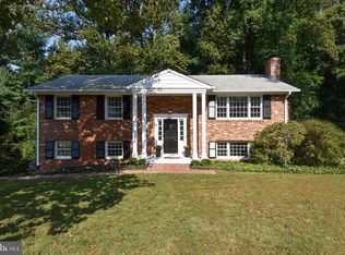 3512 Launcelot Way, Annandale, VA 22003