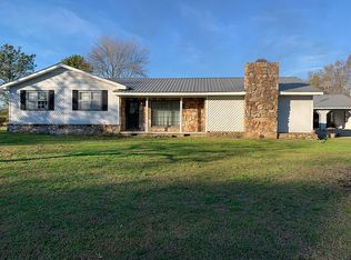 345 Vaughn Dr, Rainsville, AL 35986