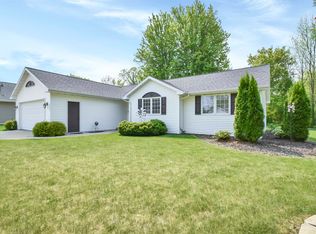 3420 Wiggins Way, Green Bay, WI 54311