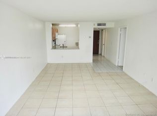 498 NW 165th Street Rd #307, Miami, FL 33169
