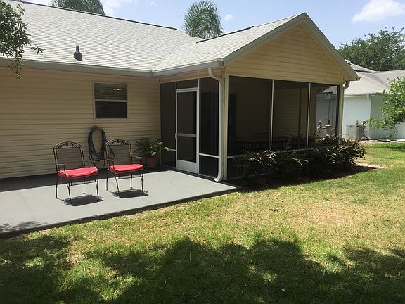 2nd image of 1016 San Antonio Ln