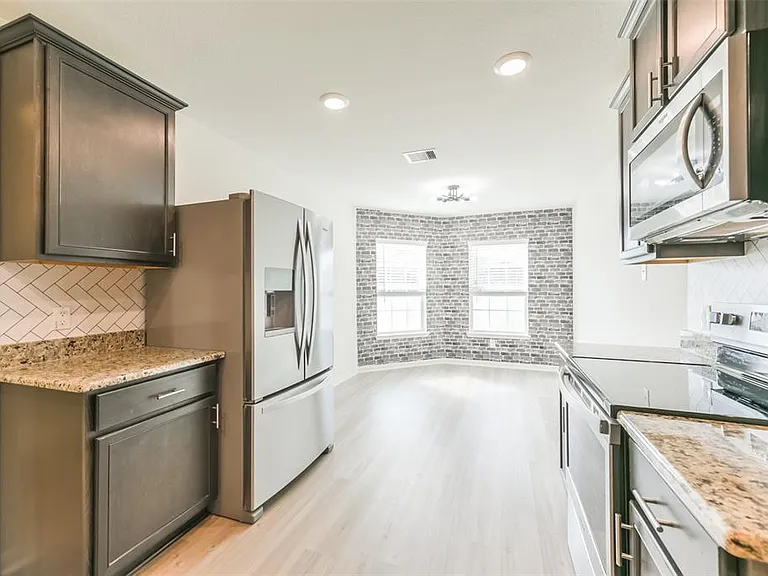15238 Snowdrop Field Dr — Photo 2