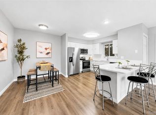 12093 W Cross Drive #204, Littleton, CO 80127