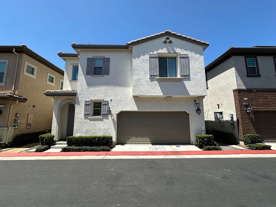 1st image of 561 N Dolcetto Pl