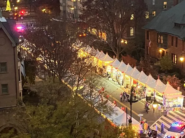 1601 18th St NW APT 916, Washington, DC 20009