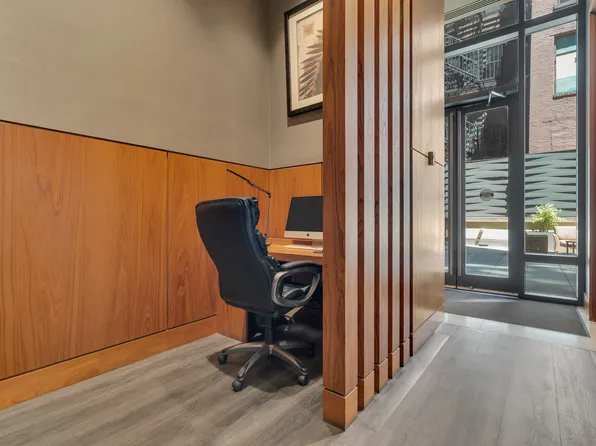 9 West 31st Street image 10 of 15