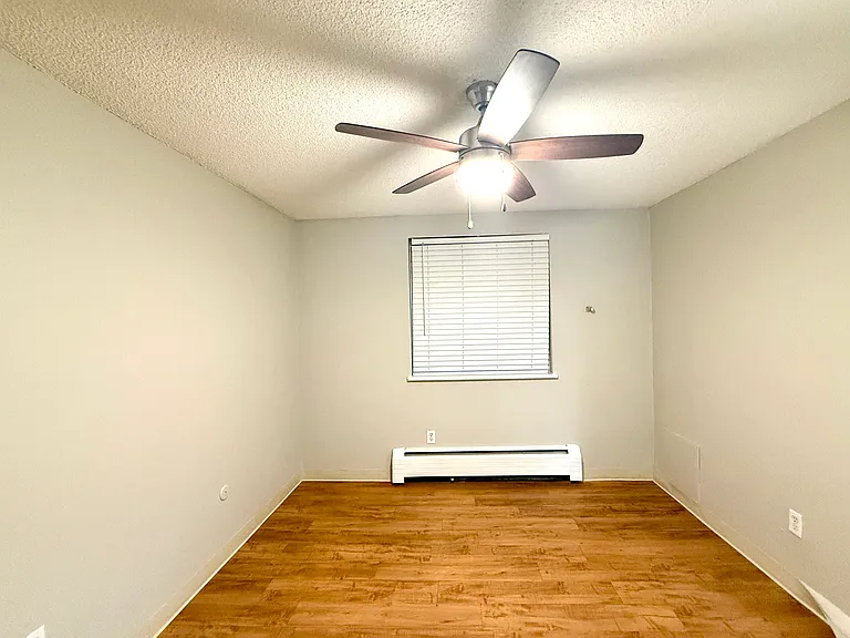 1303 Columbine St #303 — Photo 10