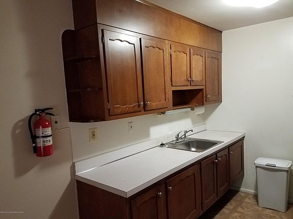 5th image of 301D W Malvern Ct #1004
