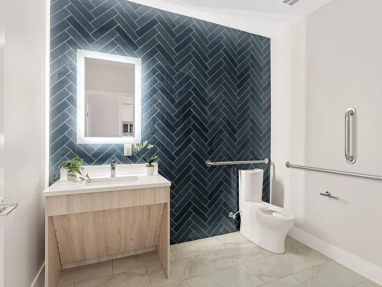 6810 Polk St — Photo 13