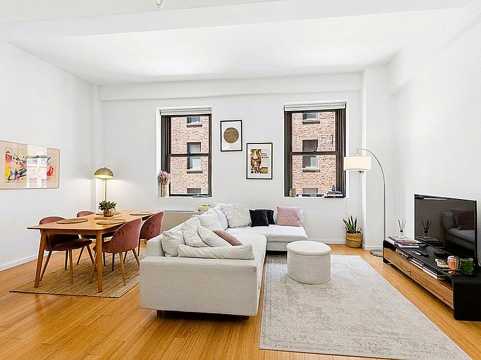 1st image of 365 Bridge St APT 4K