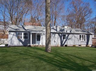 45 Dryad Rd, Rocky Point, NY 11778