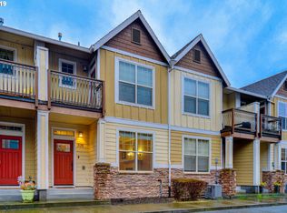 336 NE Morgan St, Portland, OR 97211