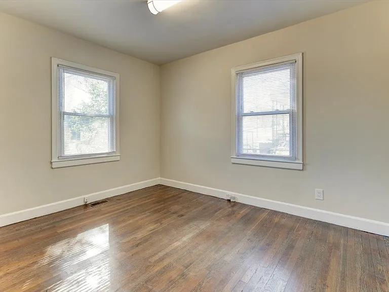 1242 Fordham Rd — Photo 20