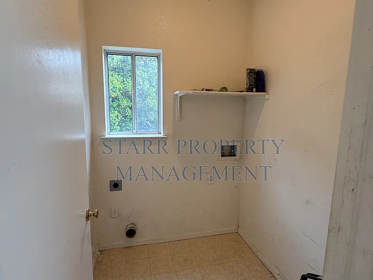 1934 Pissarro Ct — Photo 5
