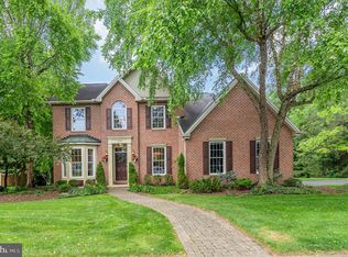 1760 Tenby Dr, Hershey, PA 17033