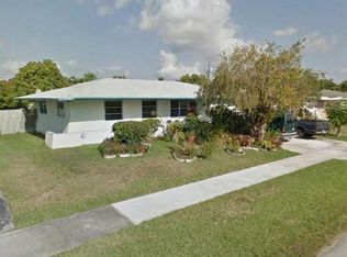 16322 SW 99th Pl, Miami, FL 33157