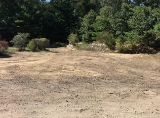 235 Head Of The Bay Rd, Bourne, MA 02532