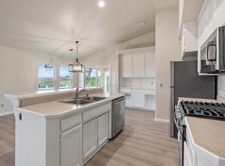 8460 Magdalena Dr, San Miguel, CA 93451