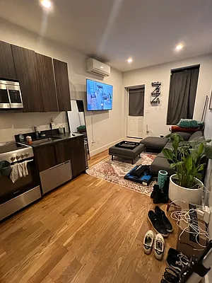 Rented by NorthStar REG LLC | media 3